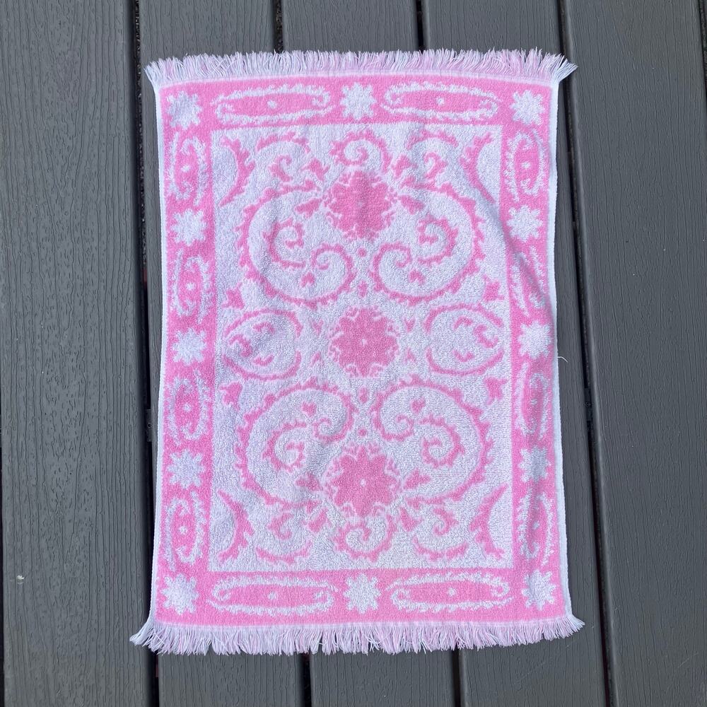 Vintage Springfield pink and white ornate brocade hand towel with fringe, girly